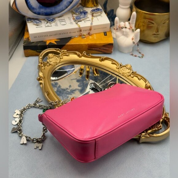 🆕 MARC JACOBS 🧿  X DEVON LEE CARLSON NWT Devon Charm Purse, Bubblegum Pink - Picture 13 of 16
